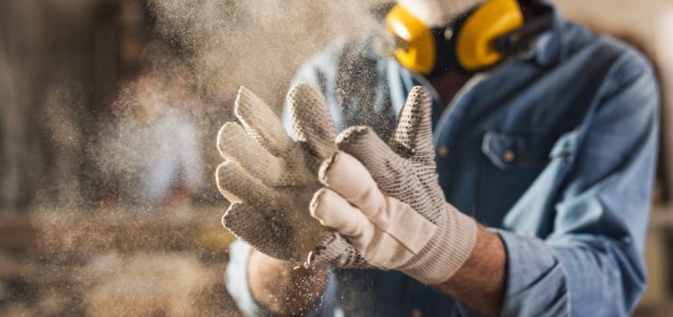 How do you remove construction dust from walls