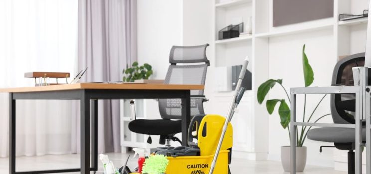 What are the myths about commercial cleaning